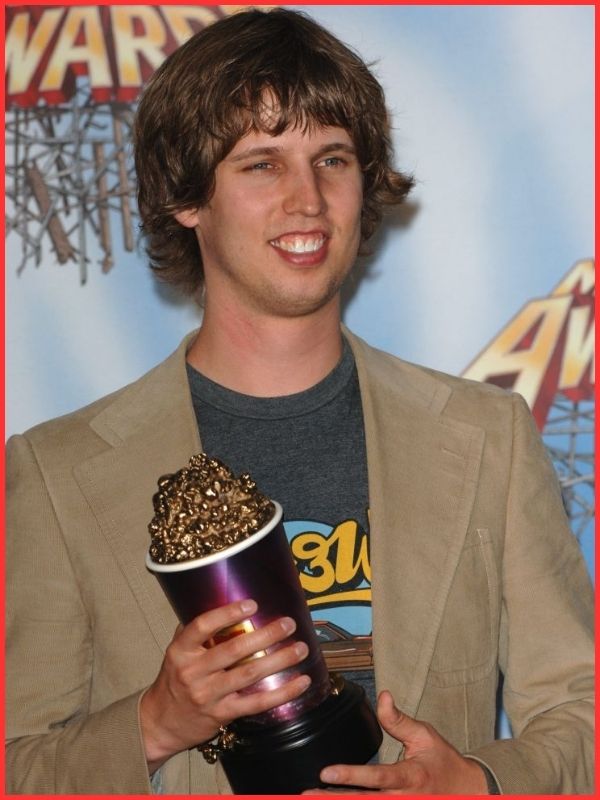 Who is Jon Heder?